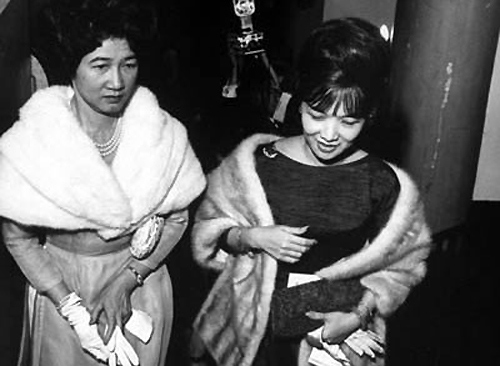 Thâm cung bí sử về quý bà Trần Lệ Xuân (1): Lời tiên tri từ... thầy bói - 2