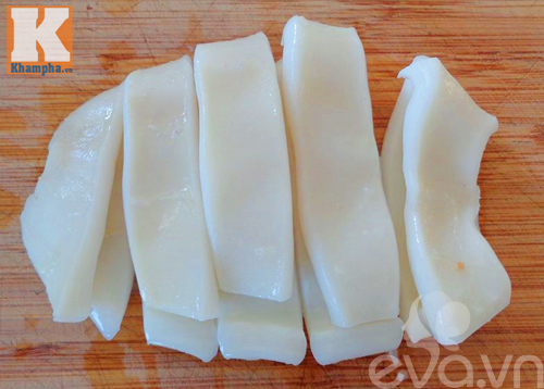 Mực cuộn hành lá sốt chua ngọt đơn giản ngon cơm - 3