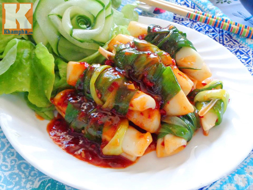 Mực cuộn hành lá sốt chua ngọt đơn giản ngon cơm - 7
