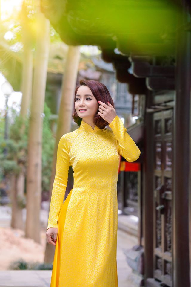 Mai Thu Huyền hút hồn mọi ánh nhìn với tà áo dài - 6