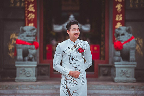 Á hậu Kim Nguyên e ấp áo dài bên Hùng Trần - 5