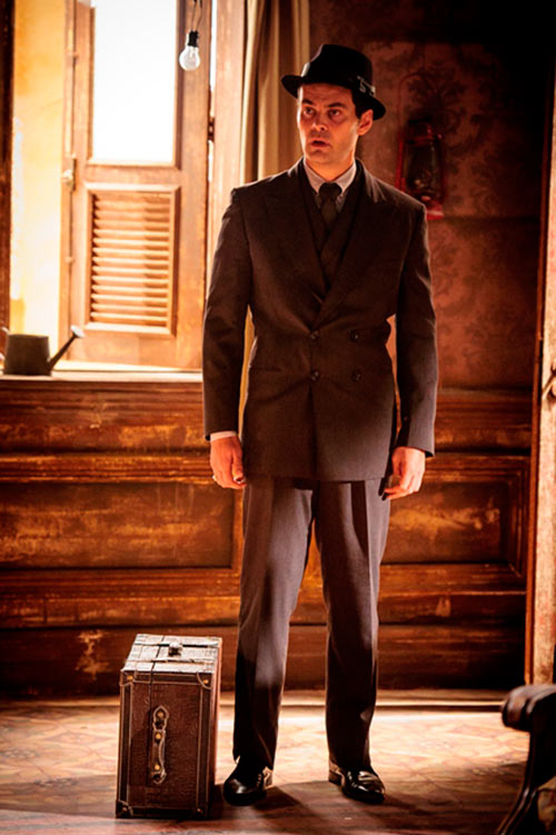 quot;Tình yêu và bóng tốiquot; - Bí mật kinh hoàng phía sau một gia tộc - 3