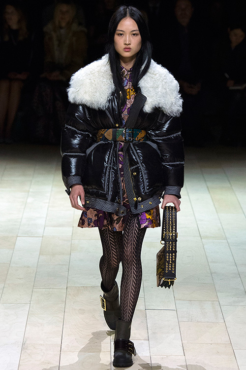 Chủ nghĩa chiết trung thấm đẫm trong BST Burberry - 18