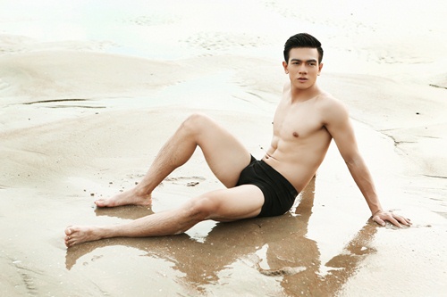 Lê Xuân Tiền tự tin khoe cơ bụng 6 múi hoàn hảo - 8