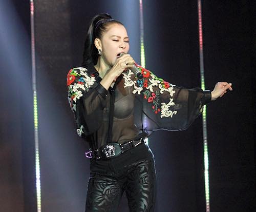 Tuần qua: Thu Minh, Hoàng Yến phản cảm với đồ đen - 2
