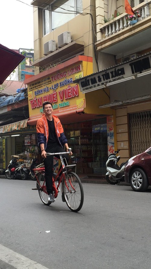 Cảm xúc đối lập của các đội Cuộc đua kỳ thú trước giờ quot;xung trậnquot; - 11