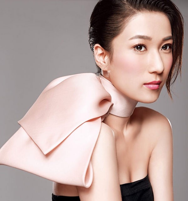 Có bầu 3 tháng, quot;Chị cảquot; TVB vội quyết định kết hôn - 1