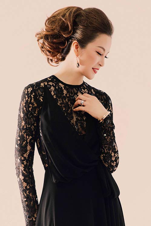 Khó rời mắt trước vẻ đẹp tựa nữ thần của MC Thanh Mai - 5