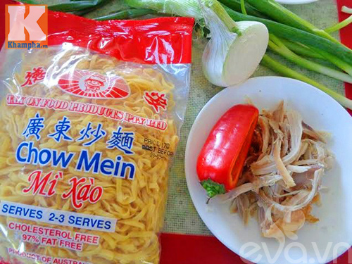 Mì xào gà cực ngon cho bữa sáng - 1