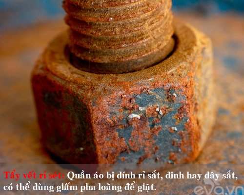 Cách tẩy các vết bẩn cứng đầu trên quần áo (Phần 2) - 6