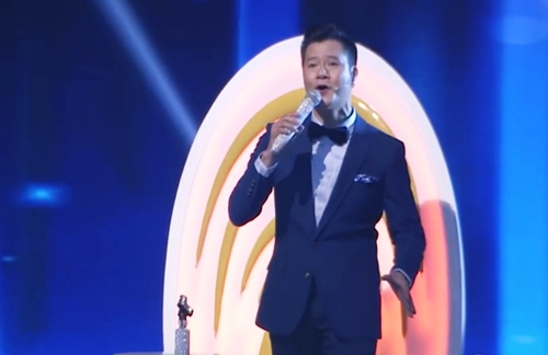 Quang Dũng bật dậy khỏi ghế, song ca cùng thí sinh - 3