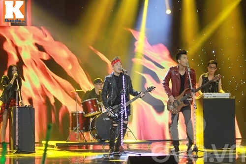 The Remix 2016: Hương Tràm bùng cháy, nhận quot;cơn mưaquot; điểm 10 - 5