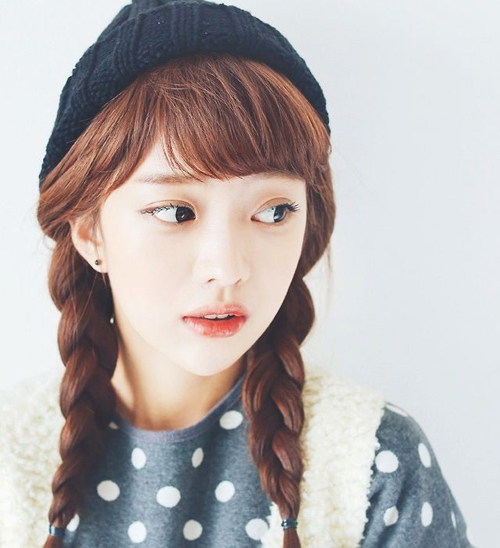 Cột tóc 2 bên giúp bạn trẻ ra chục tuổi - 6