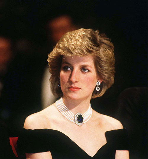 The Tearful Life of Princess Diana - 2