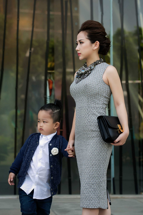 Tín đồ thời trang Việt khoe con trong ảnh street style - 8