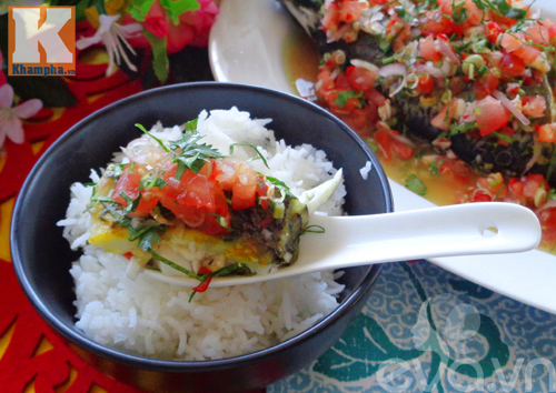 Ngon mê với cá hấp chan cà chua lạ miệng - 9