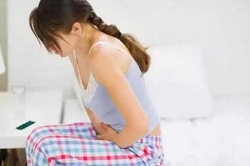 Ám ảnh căn bệnh khiến 9 phụ nữ tử vong mỗi ngày ở Việt Nam - 1