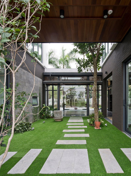 Nhà 670m² của Việt Nam nổi bật trên báo nước ngoài - 2