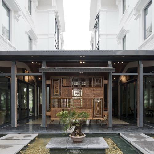 Nhà 670m² của Việt Nam nổi bật trên báo nước ngoài - 1