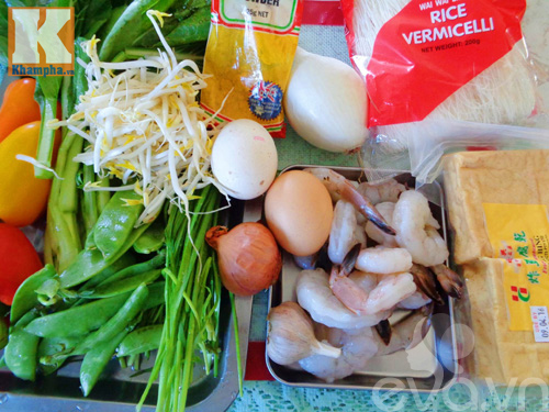 Bún xào tôm ngon miệng cho ngày mới - 1