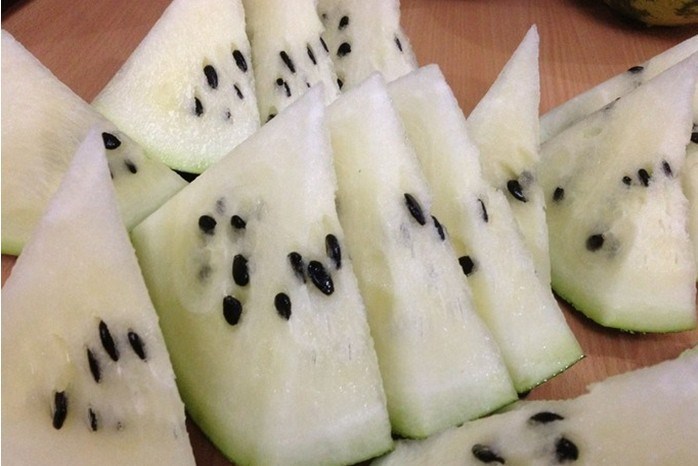 Hạt giống dưa hấu ruột trắng lạ mắt hút hàng - 7