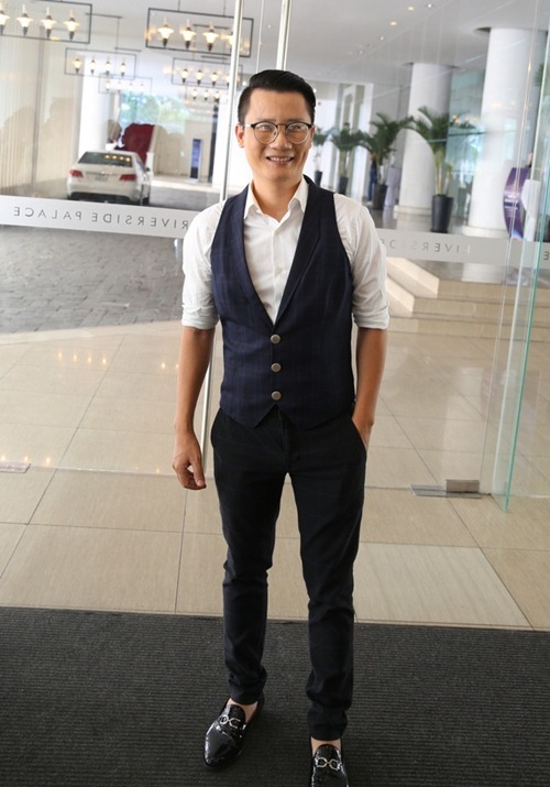 Mẹ Ngọc Sơn lo cho sức khỏe của con trai - 9