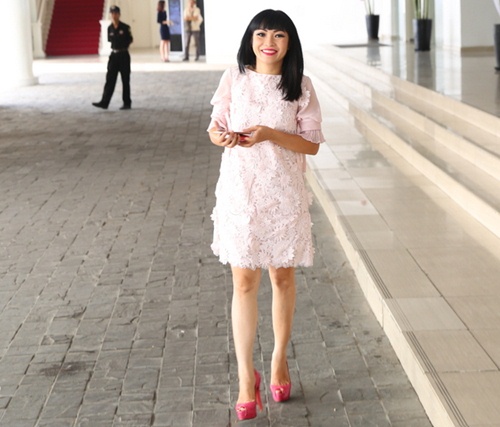 Mẹ Ngọc Sơn lo cho sức khỏe của con trai - 6