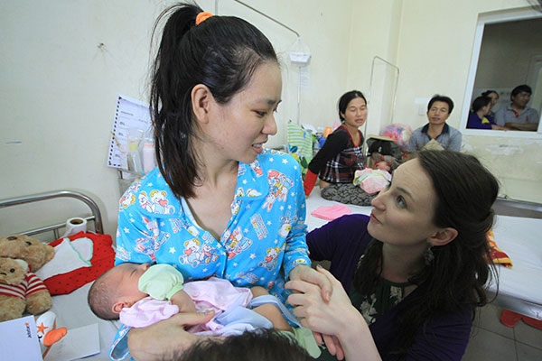 Bé trai sinh #039;trên trời#039; và cuộc hội ngộ cảm động - 1