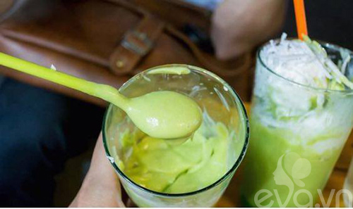 Hàng kem bơ Đà Lạt “thần thánh” gây sốt giới trẻ Sài thành - 4