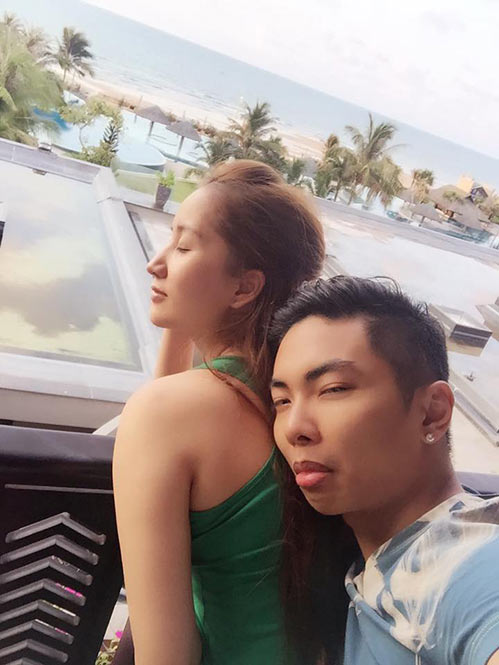 Khánh Thi và con trai đến chúc mừng sinh nhật mẹ Phan Hiển - 7