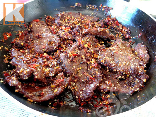 Thịt bò khô tẩm sả ớt cho chàng nhâm nhi - 8