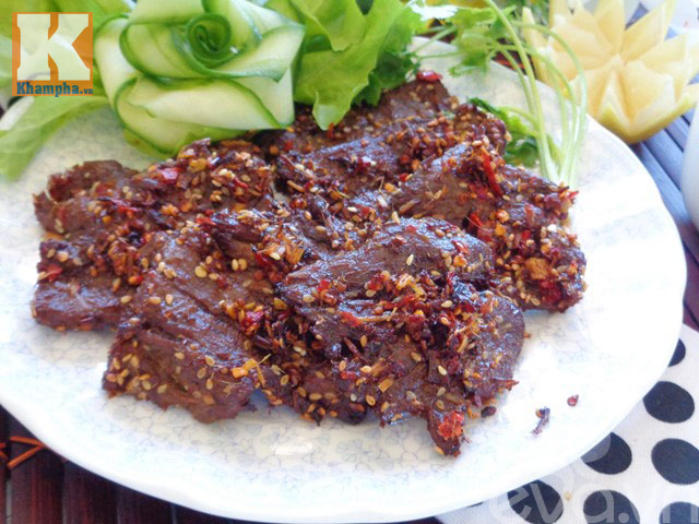 Thịt bò khô tẩm sả ớt cho chàng nhâm nhi - 9