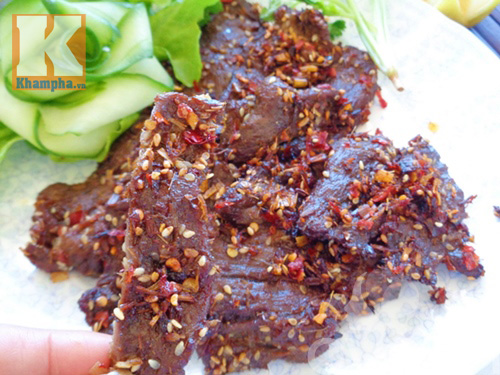 Thịt bò khô tẩm sả ớt cho chàng nhâm nhi - 10