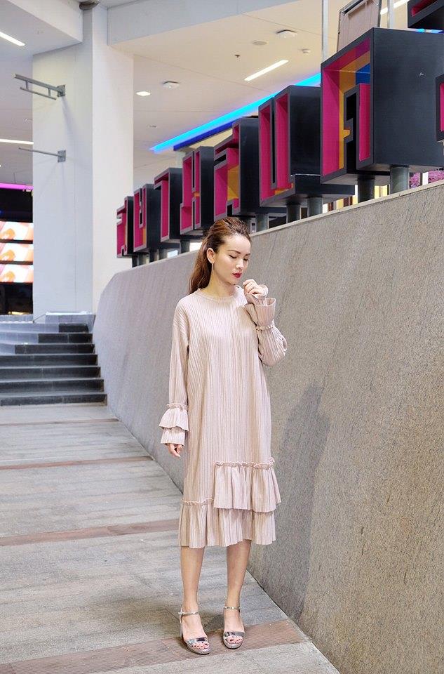 Váy dưới 700 ngàn nhưng xinh lung linh của Yến Trang-Yến Nhi - 2