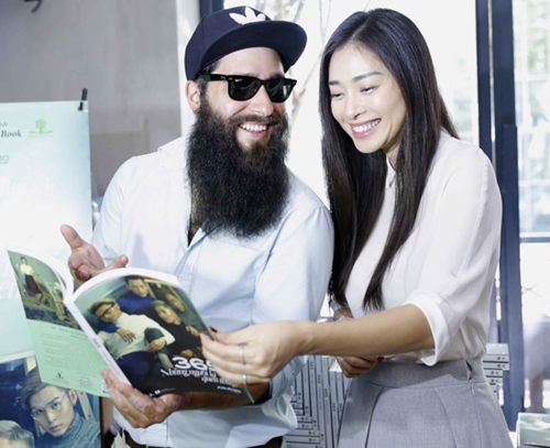 Đạo diễn quot;Kong: Skull Islandquot; bất ngờ đến chúc mừng cô trò Vân Ngô - 1