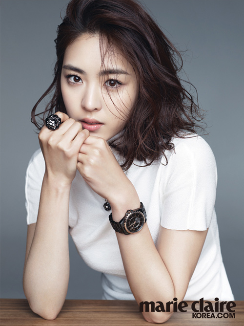 Song Hye Kyo quot;thất thếquot; trước đàn em về nhan sắc - 12