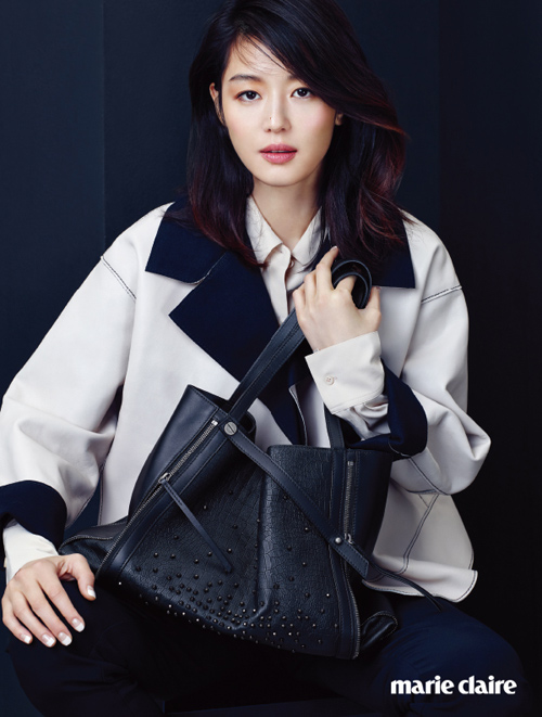 Song Hye Kyo quot;thất thếquot; trước đàn em về nhan sắc - 3