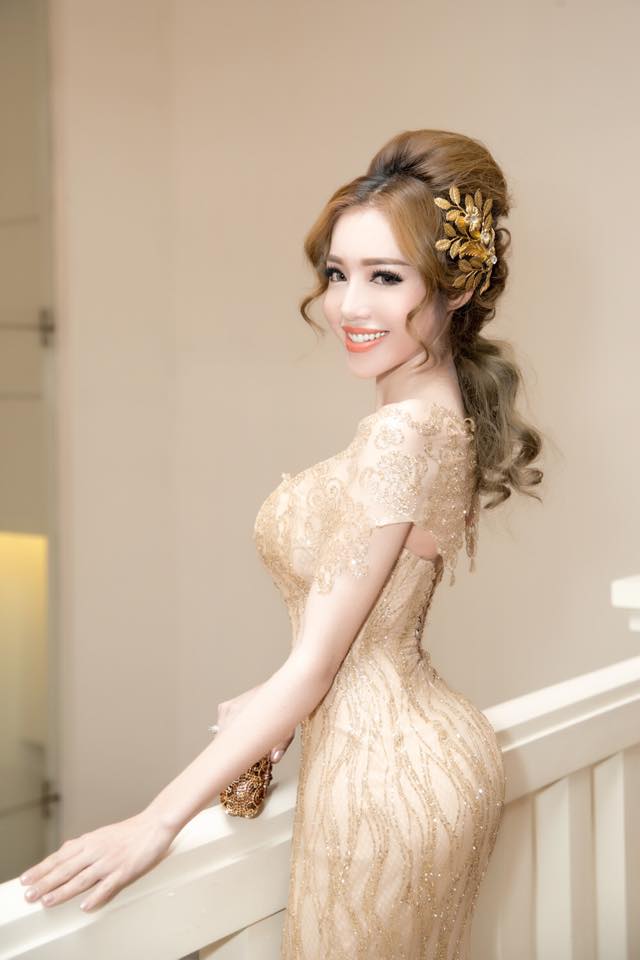Bí quyết giúp mẹ 2 con Elly Trần luôn xinh đẹp nổi bật - 7