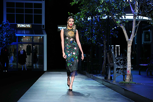 Thưởng thức quot;5 trái ngọtquot; của The Fashion Show - 14