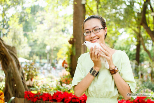 Vi Thảo Nguyên - Cô gái cứu hàng ngàn chó mèo bị bỏ rơi - 1