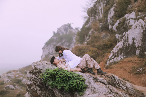 Bộ ảnh cưới “Hậu duệ mặt trời” phiên bản Việt gây sốt - 16