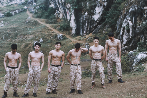 Bộ ảnh cưới “Hậu duệ mặt trời” phiên bản Việt gây sốt - 8