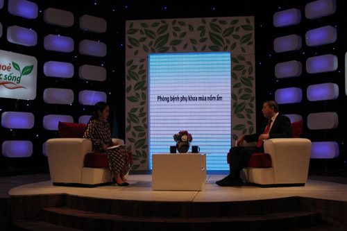 Đề phòng viêm nhiễm phụ khoa khi trời nồm, ẩm ướt - 2