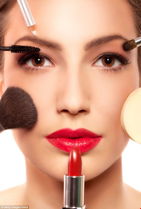 Điều mà 40% quý ông đồng tình về nữ giới - 1