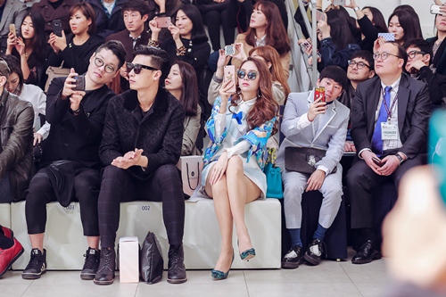 Minh Hằng siêu dễ thương tại Tuần thời trang Seoul - 11