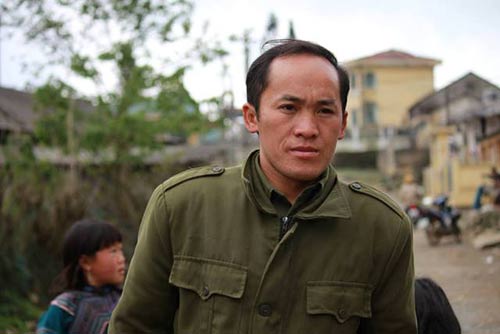 Bảo vệ dâm ô hơn 20 bé gái tiểu học: #039;Chú ấy cho cháu kẹo rồi bịt mắt…#039; - 3