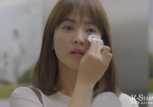 3 mỹ phẩm lên cơn sốt vì  Hậu duệ Mặt Trời - 1