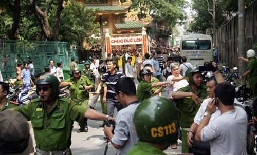 Kĩ năng cơ bản để trẻ #039;đối phó#039; với nạn bắt cóc - 1