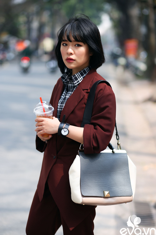 Phái đẹp Hà Nội vẫn xinh tươi mặc kệ trời nồm ẩm - 2