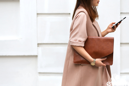 Phái đẹp Hà Nội vẫn xinh tươi mặc kệ trời nồm ẩm - 6